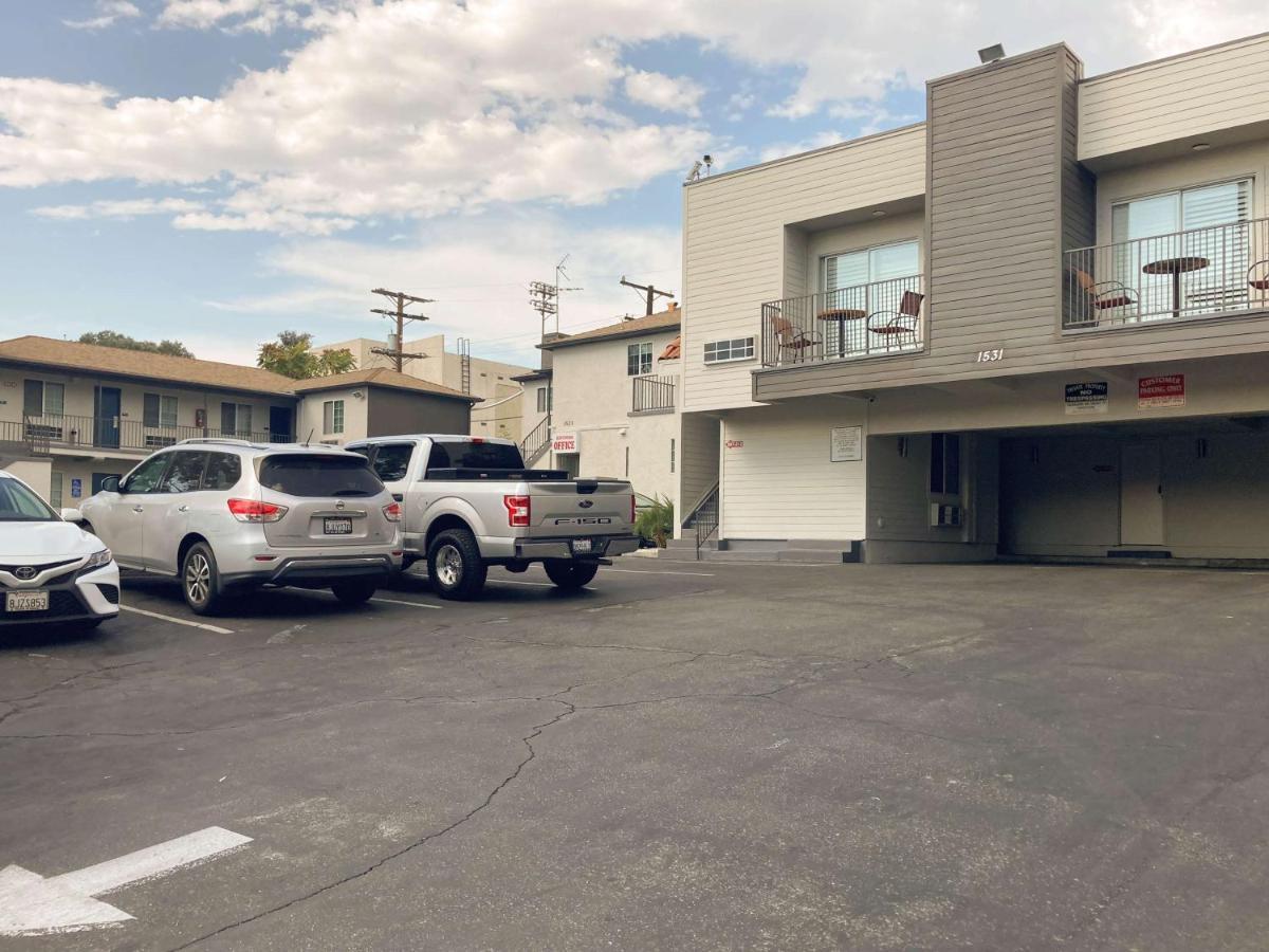 Motel 6 Glendale Ca Pasadena Burbank Los Angeles Bagian luar foto